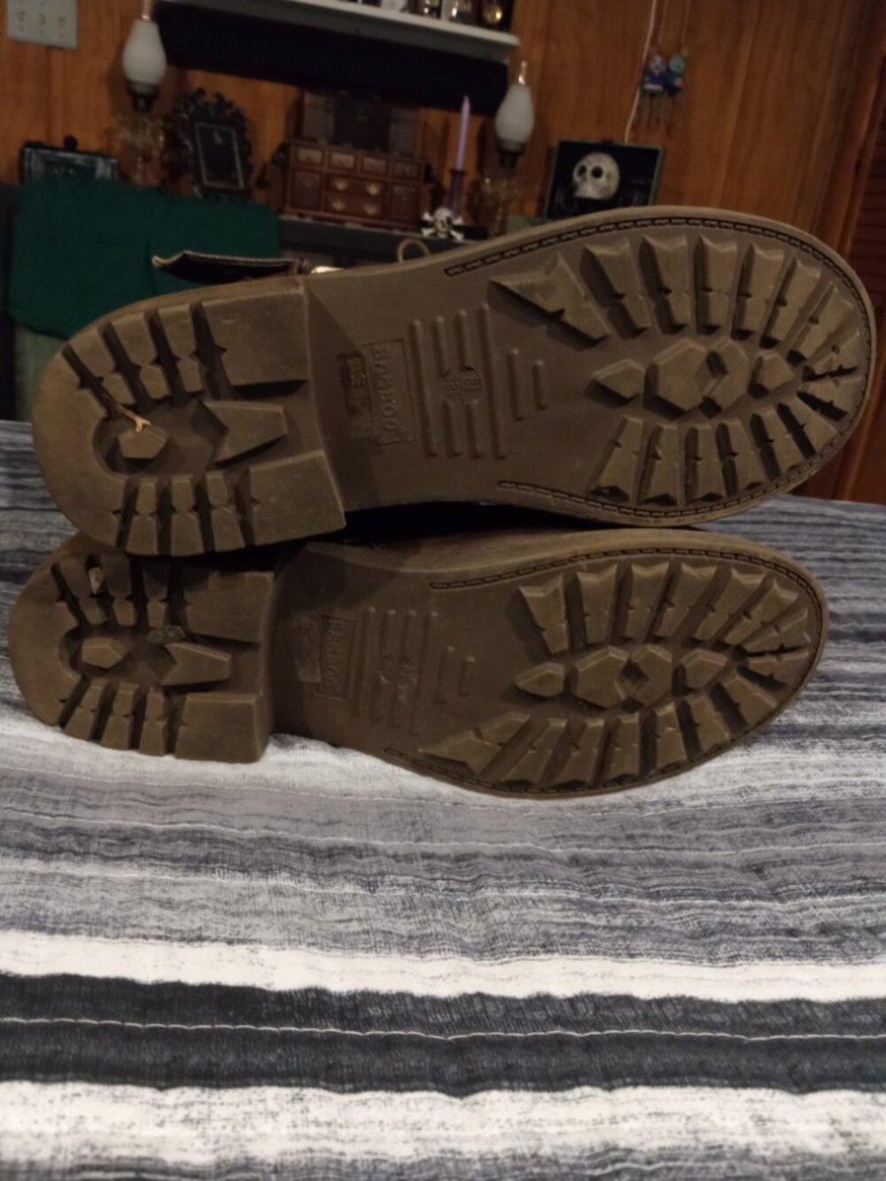 Women's boots - Picture 9 of 9